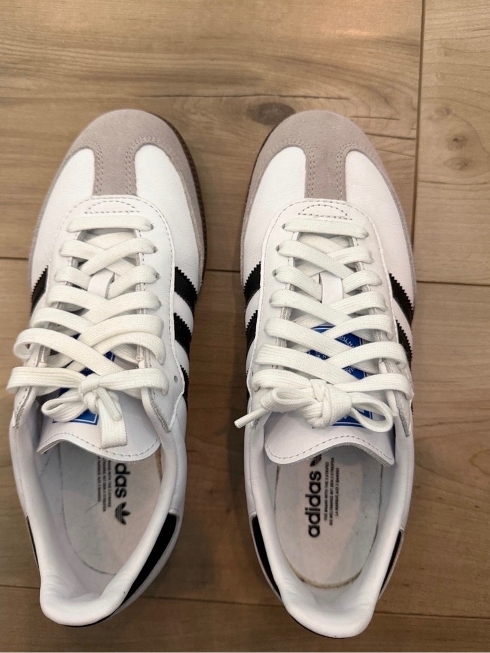 💕 ADIDAS Samba Sneakers Tennis Shoes — White with Black & Brown Accent - 6 - Picture 6 of 14